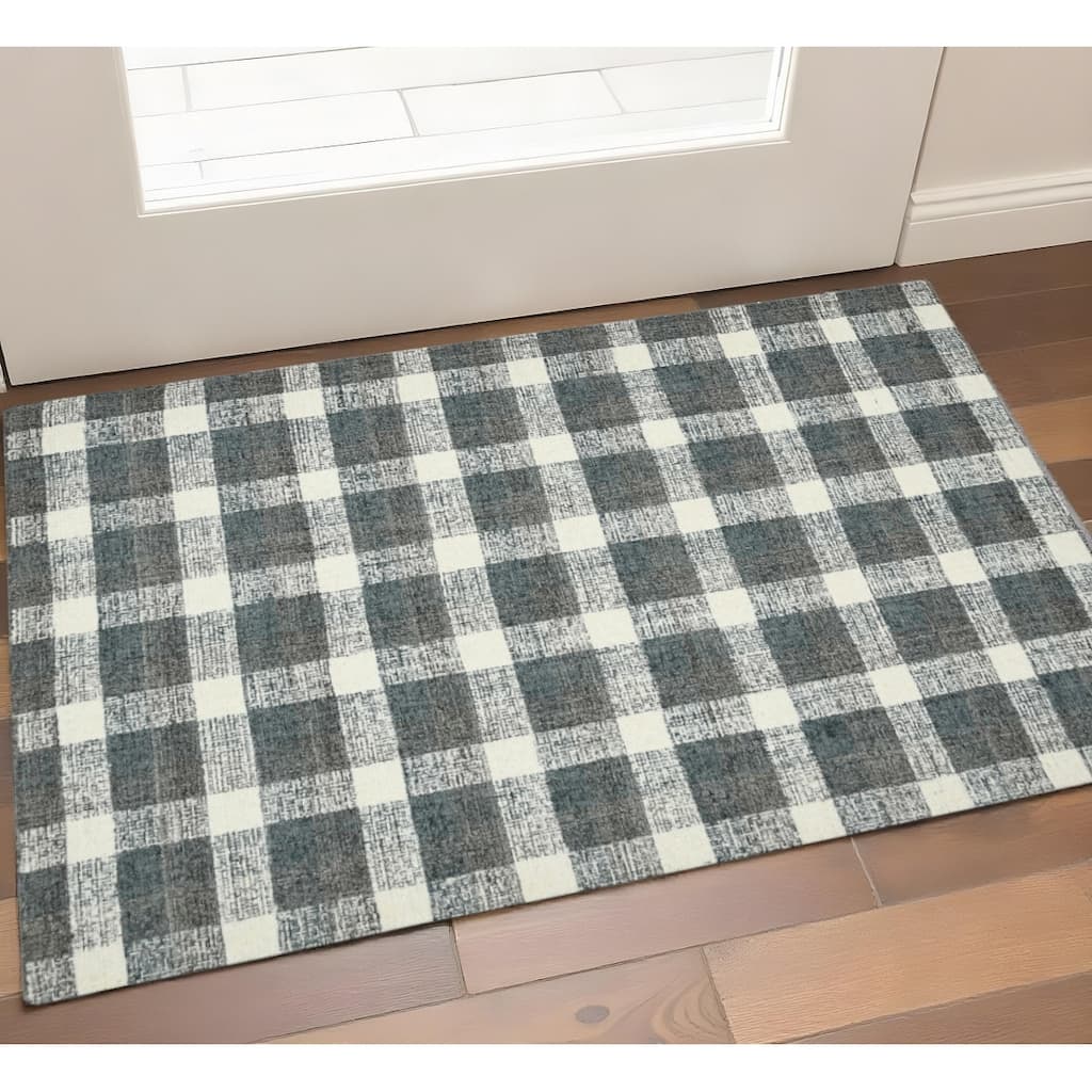HomeRoots Plaid Transitional Rectangle Area Rug - 36.00 in. x 24.00 in. x 0.45 in.