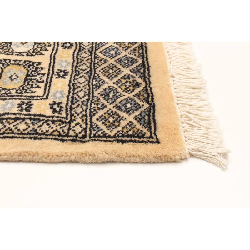 ECARPETGALLERY Hand-knotted Peshawar Bokhara Beige Wool Rug - 4'7 x 6'6