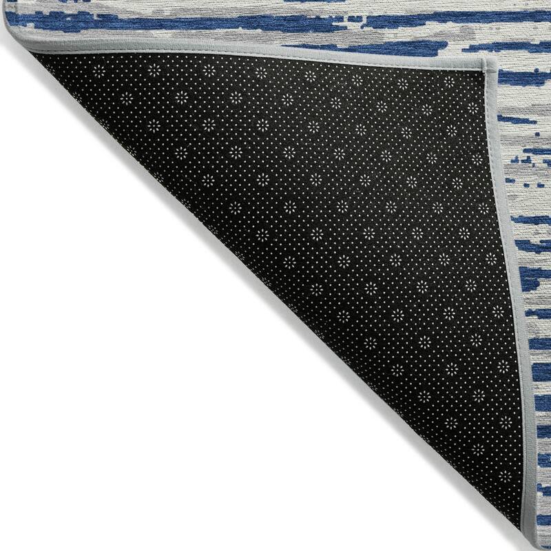 Machine Washable Indoor/ Outdoor Ombre Chantille Abstract Rug