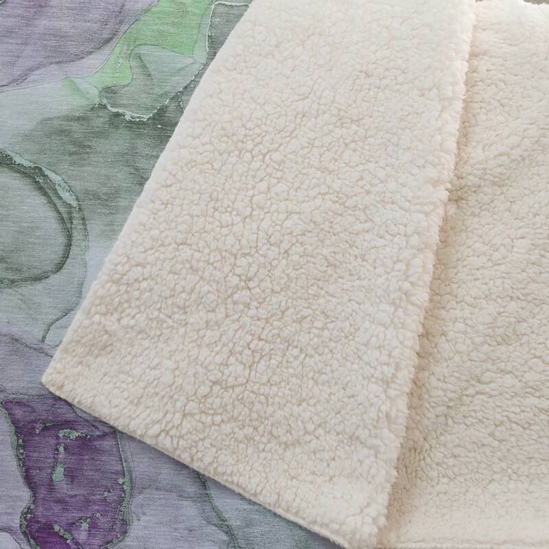Premium Machine Washable Sherpa Abstract Contemporary Throw Blanket.