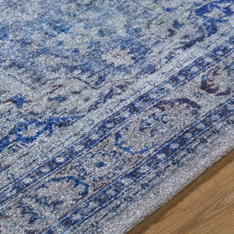 Livabliss Unique Traditional Area Rug