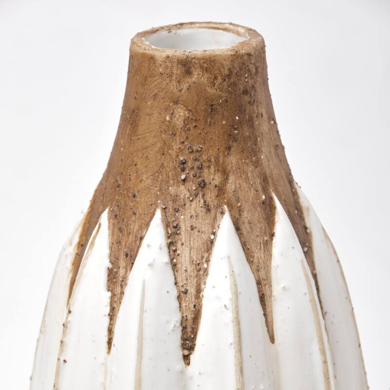 Sisko I Short Rustic Brown White Ceramic Vase