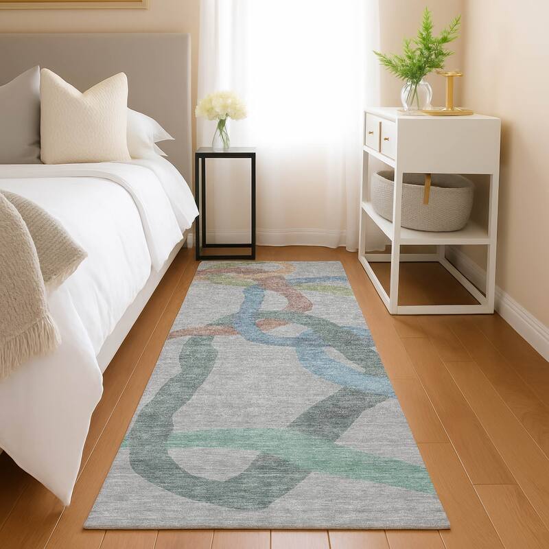 Machine Washable Indoor/ Outdoor Abstract Links Chantille Rug
