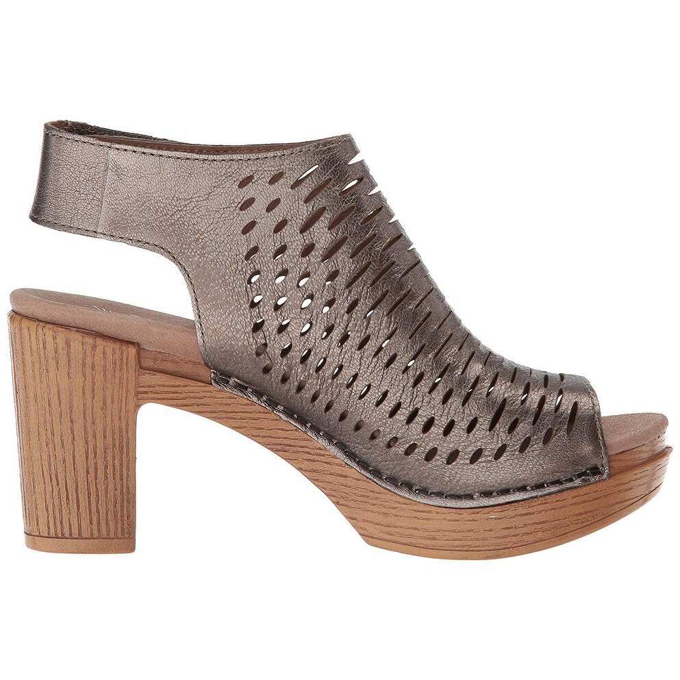 dansko women's danae heeled sandal