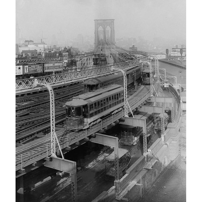 Brooklyn Bridge railroad Black and White Gallery Wrapped Canvas - Bed ...