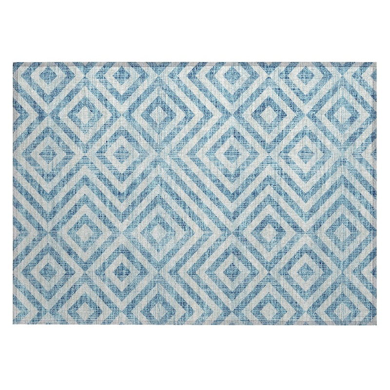 Machine Washable Indoor/ Outdoor Chantille Geo Diamond Rug