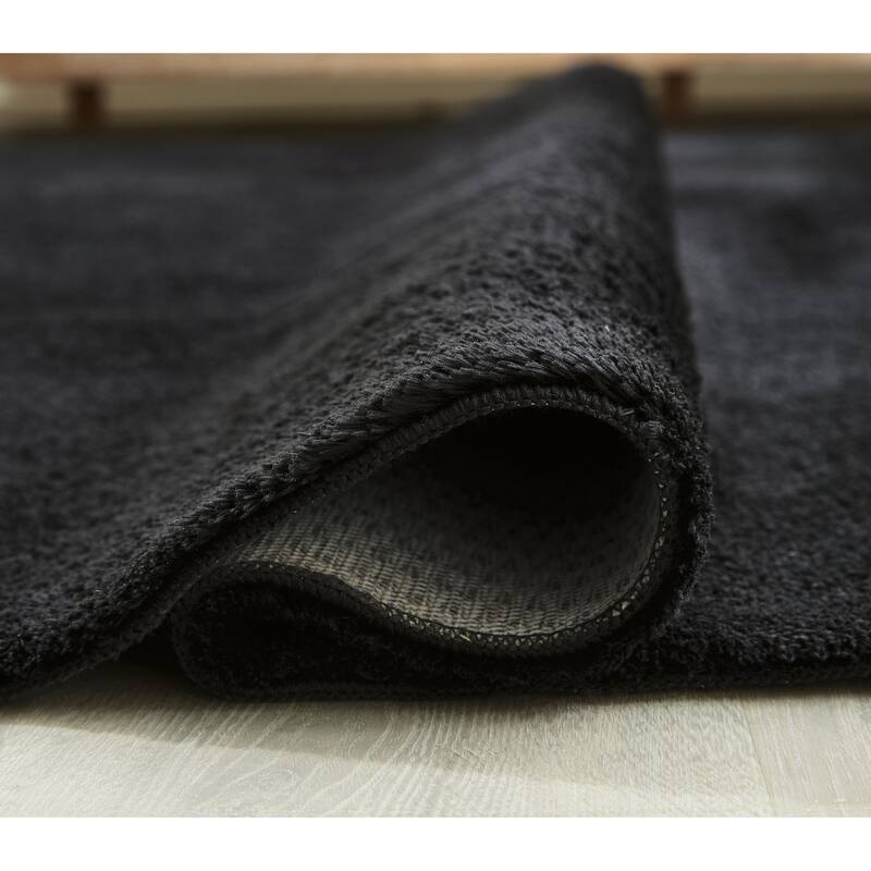 Signature Design by Ashley Anaben Black Rug