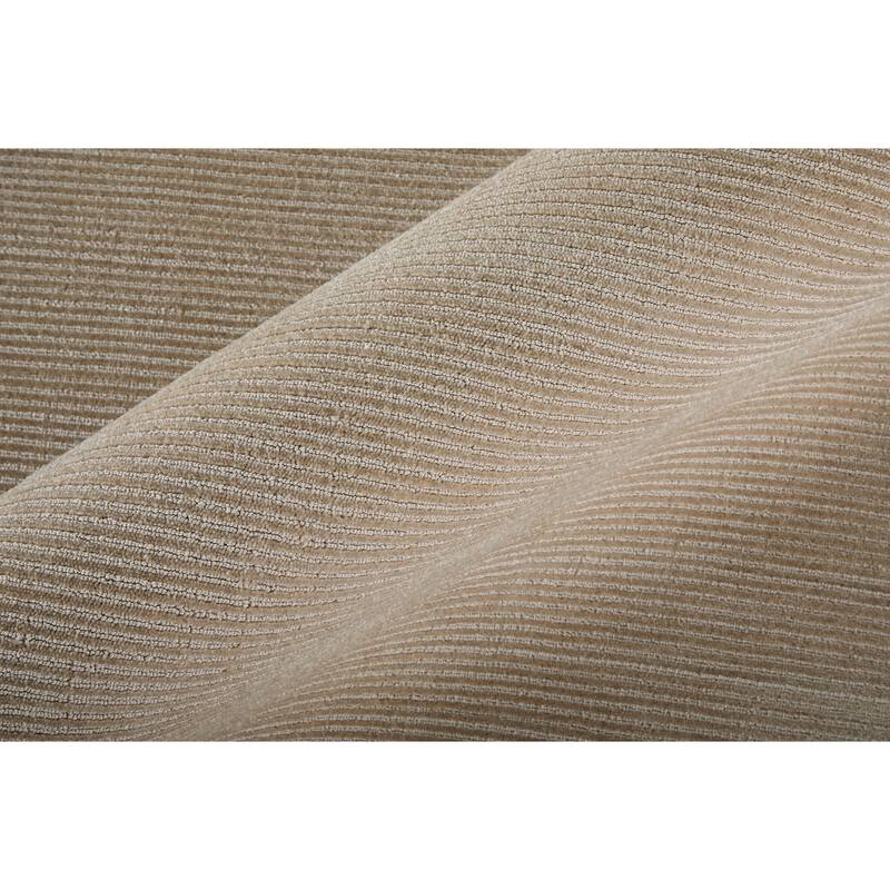 Reeves R8A24 Solid Modern Area Rug