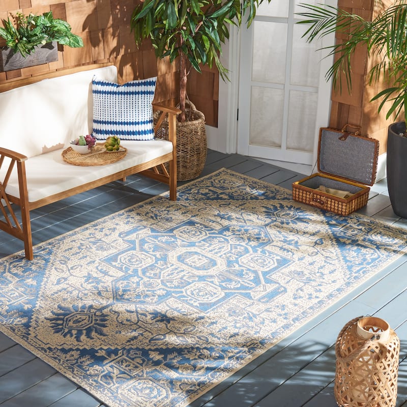 SAFAVIEH Beach House Caoimhe Indoor/ Outdoor Patio Backyard Rug - 2'2" x 4' - Blue/Creme