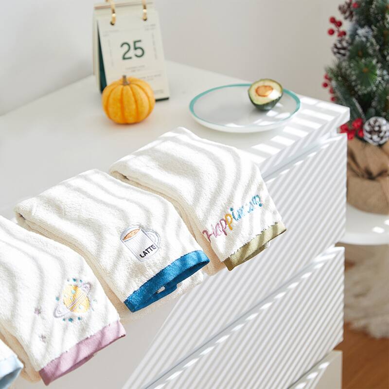 Cute Cartoon Pattern Decorative Hand Towel Set, 14" x 30" Soft Absorbent Pure Cotton Towels for Bathroom, Hotel