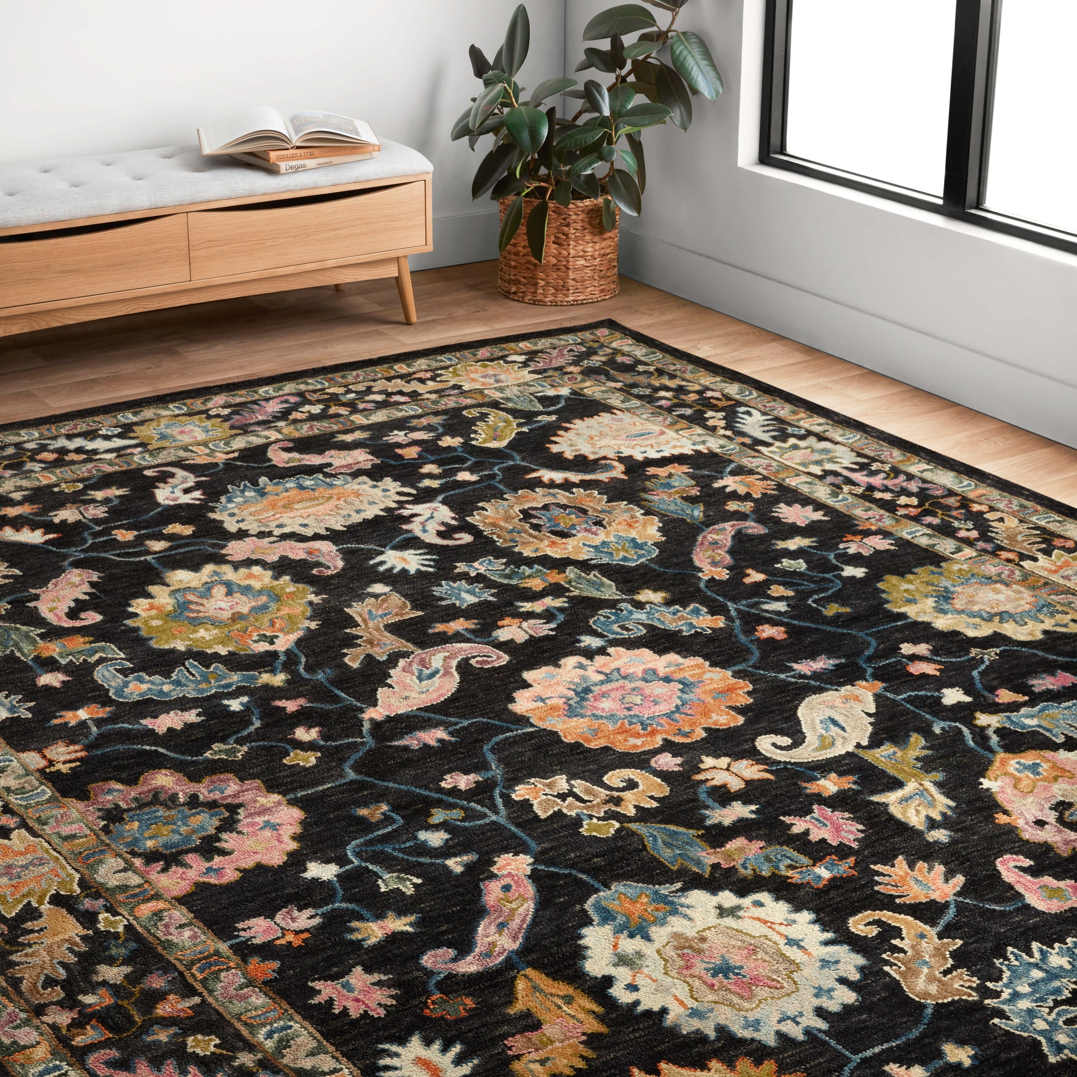 https://ak1.ostkcdn.com/images/products/is/images/direct/dd80ad1f1e815aa1c34c7623623b9950a541cba1/Alexander-Home-Megan-Traditional-Area-Rug.jpg