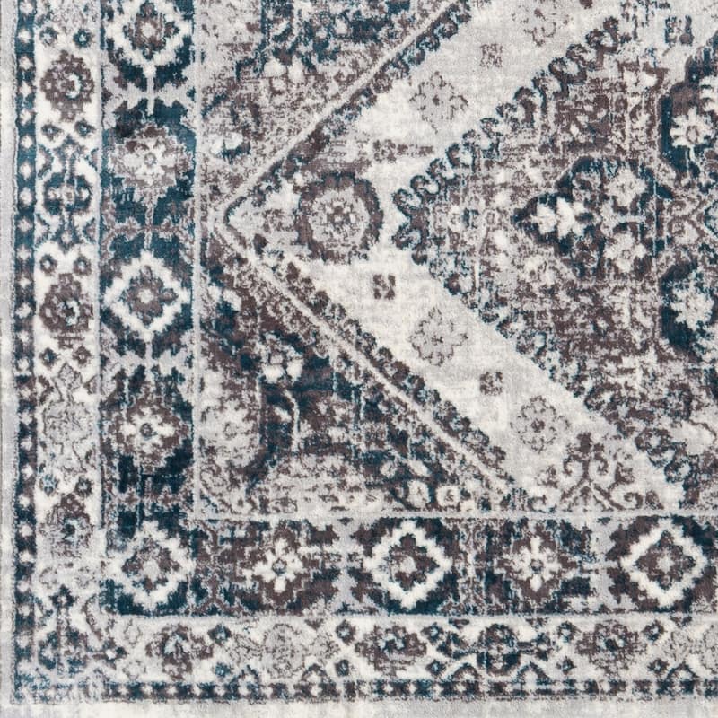 Livabliss Arundell Bohemian Medallion Area Rug