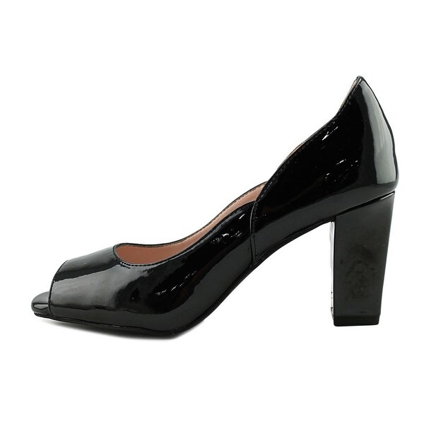 taryn rose black pumps