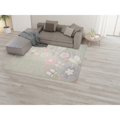Hand-Tufted Wool Gray Transitional Animal Kid's Butterfly Rug - Whimsical Charm and Cozy Comfort