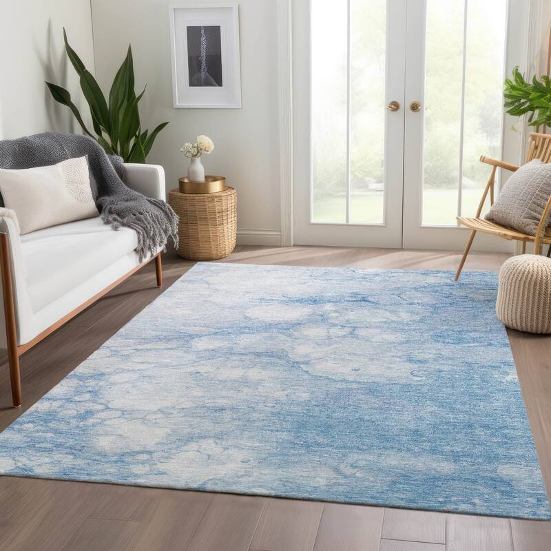 Machine Washable Indoor/ Outdoor Chantille Abstract Modern Rug - Sky - 2'6" x 3'10"