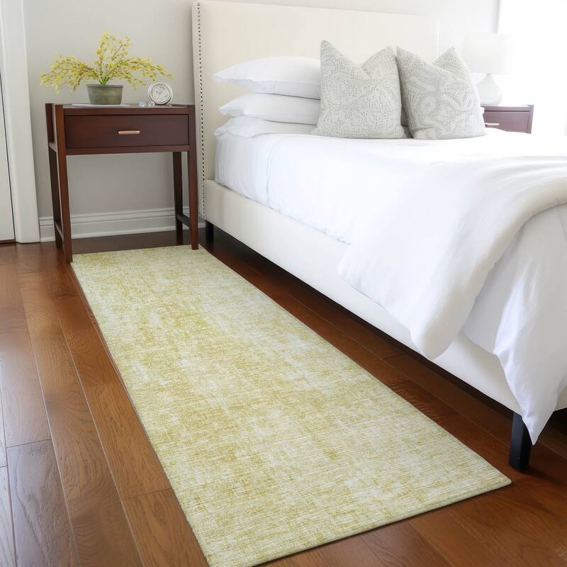 Machine Washable Indoor/ Outdoor Chantille Abstract Solid Rug - Gold - 2'3" x 7'6"