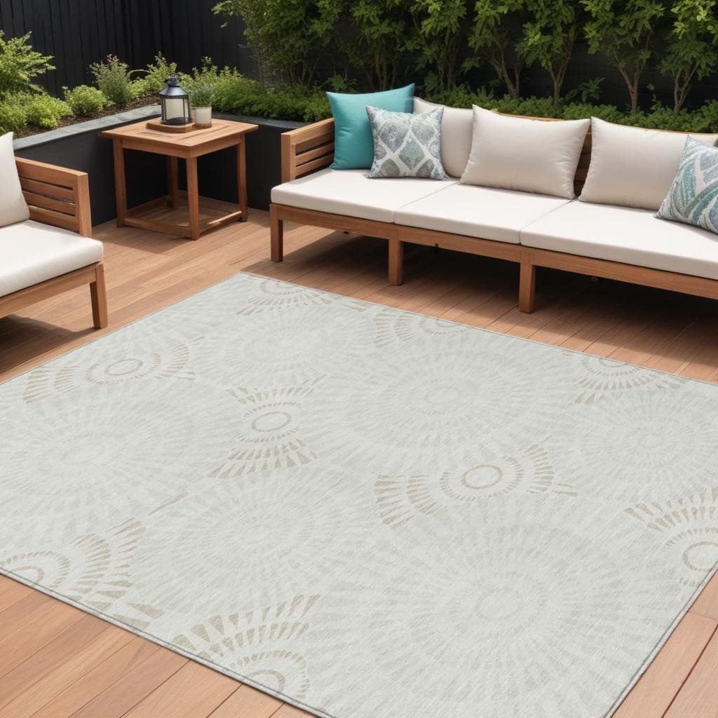 HomeRoots Geometric Transitional Rectangle Outdoor Rug
