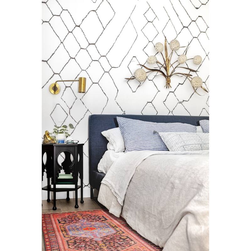 ECARPETGALLERY Hand-knotted Kayseri Black Wool Rug - 4'6 x 7'0