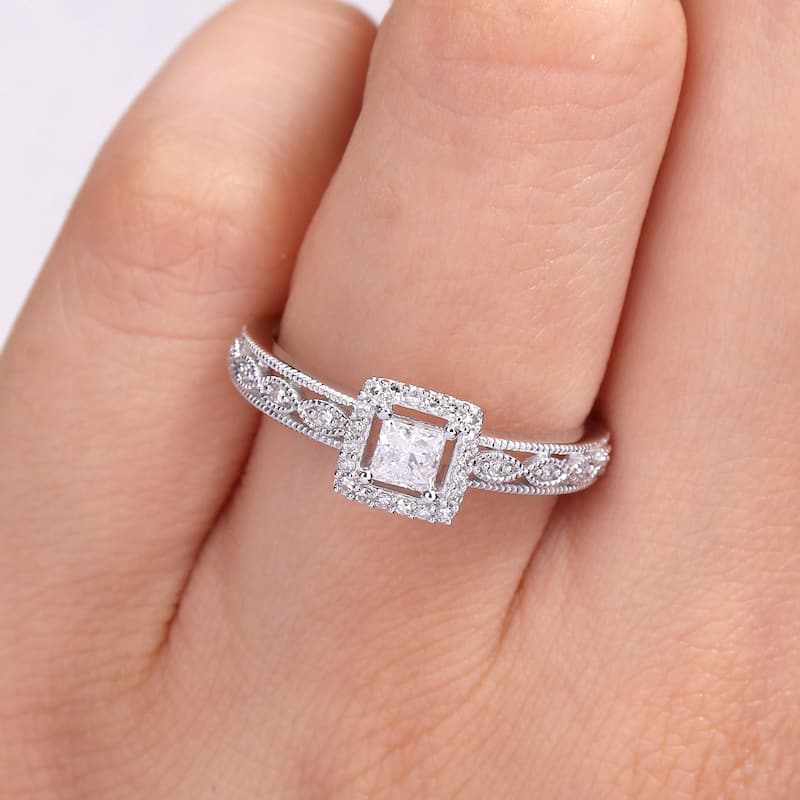 Miadora 3/8ct TDW Diamond Halo Engagement Ring in Sterling Silver