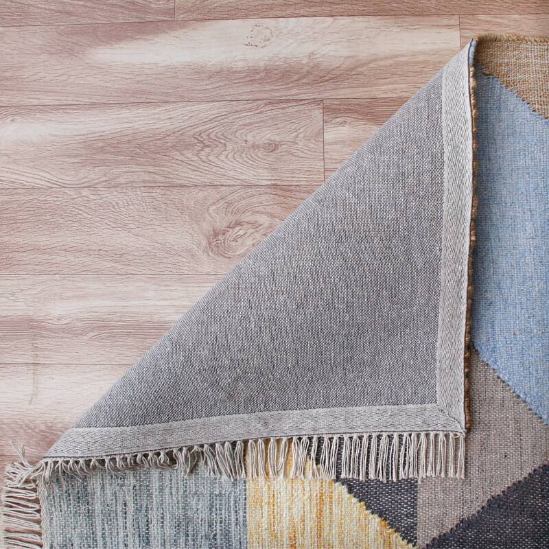 Sevita Hand-Woven Southwestern Jute-Blend Area Rug, Tan and Light Blue