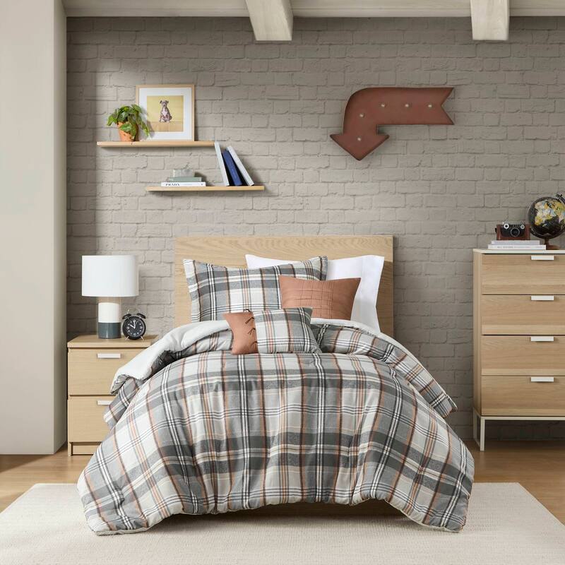 Intelligent Design Liam Plaid Comforter Set - Tan/Gray - Twin