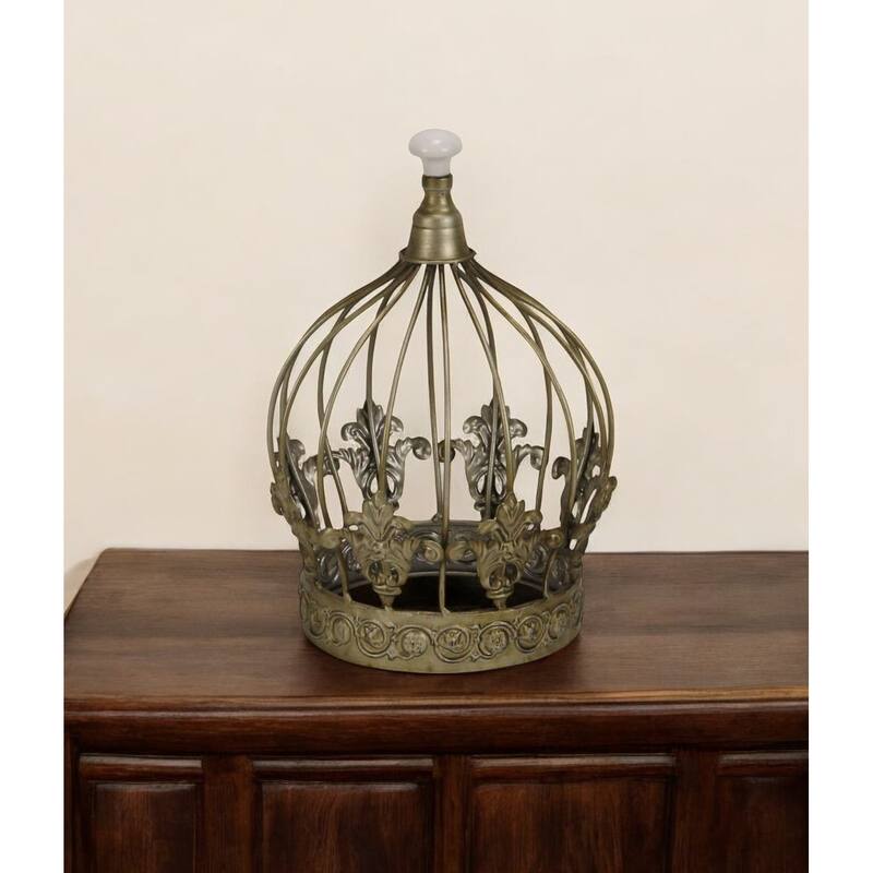 HomeRoots 10" Bronze Metal Hand Painted Decorative Crown Tabletop Sculpture - 7.25' X '10' X '7.25 - 7.25' X '10' X '7.25