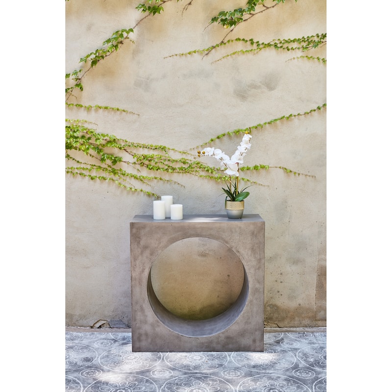 Urbia Avva 36" Concrete Console Table