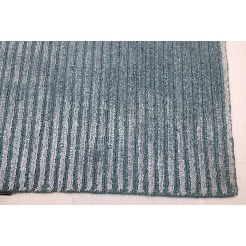 ECARPETGALLERY Hand Loomed Shimmer Turquoise Viscose Rug - 6'0 x 9'0
