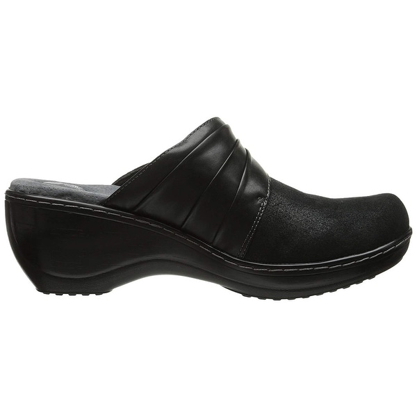 softwalk mason clogs