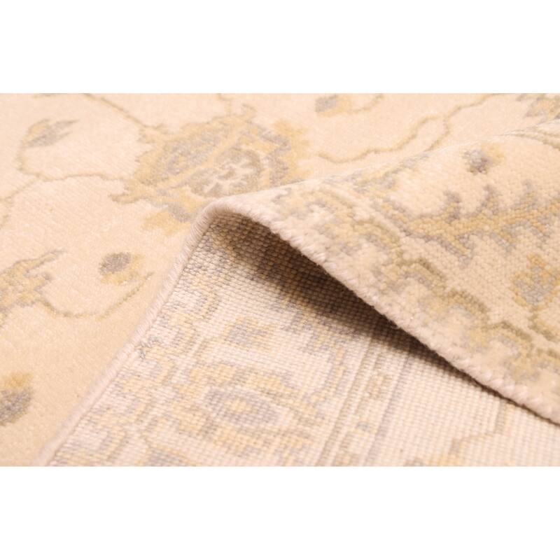 ECARPETGALLERY Hand-knotted Finest Oushak Ivory Wool Rug - 3'2 x 4'11