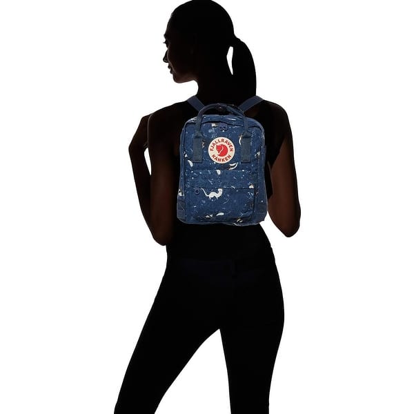 fjllrven re-kanken mini midnight blue Knken Backpack The shoulder straps are adjustable Balo Fjallraven Dark Blue Fjallraven