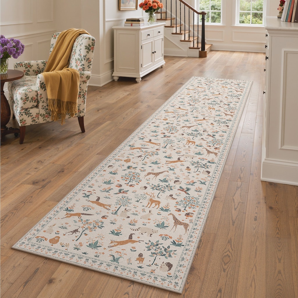 Mcow Woodland Friends Animal Print Low-Pile Machine-Washable Area Rug