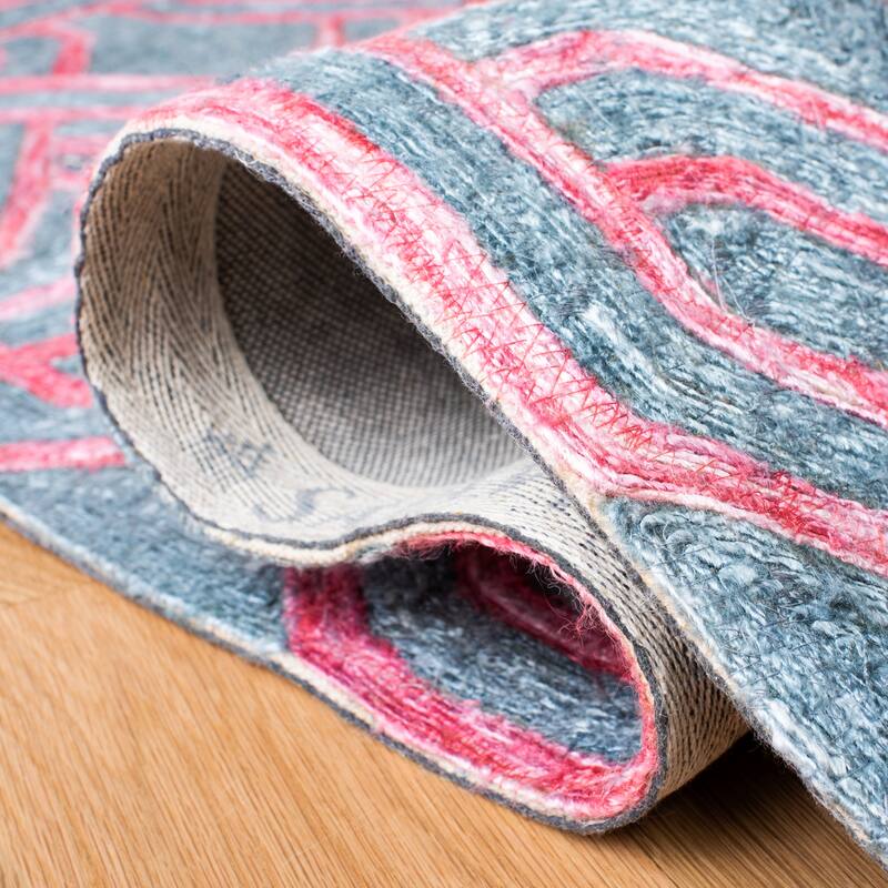 SAFAVIEH Handmade Sahara Daja Silk Tassel Rug