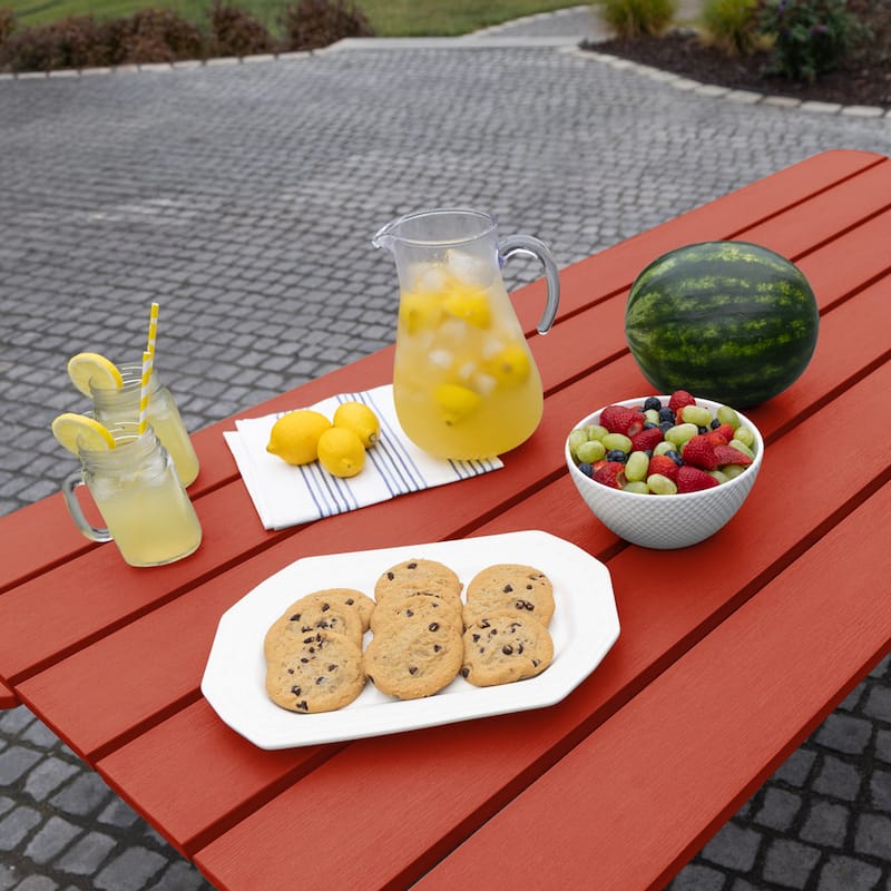 HIGHWOOD Eco-friendly Picnic Table