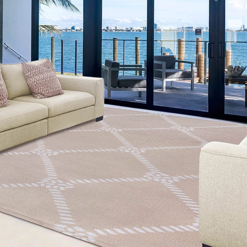 Superior Coastal Geometric Lattice Indoor Outdoor Area Rug