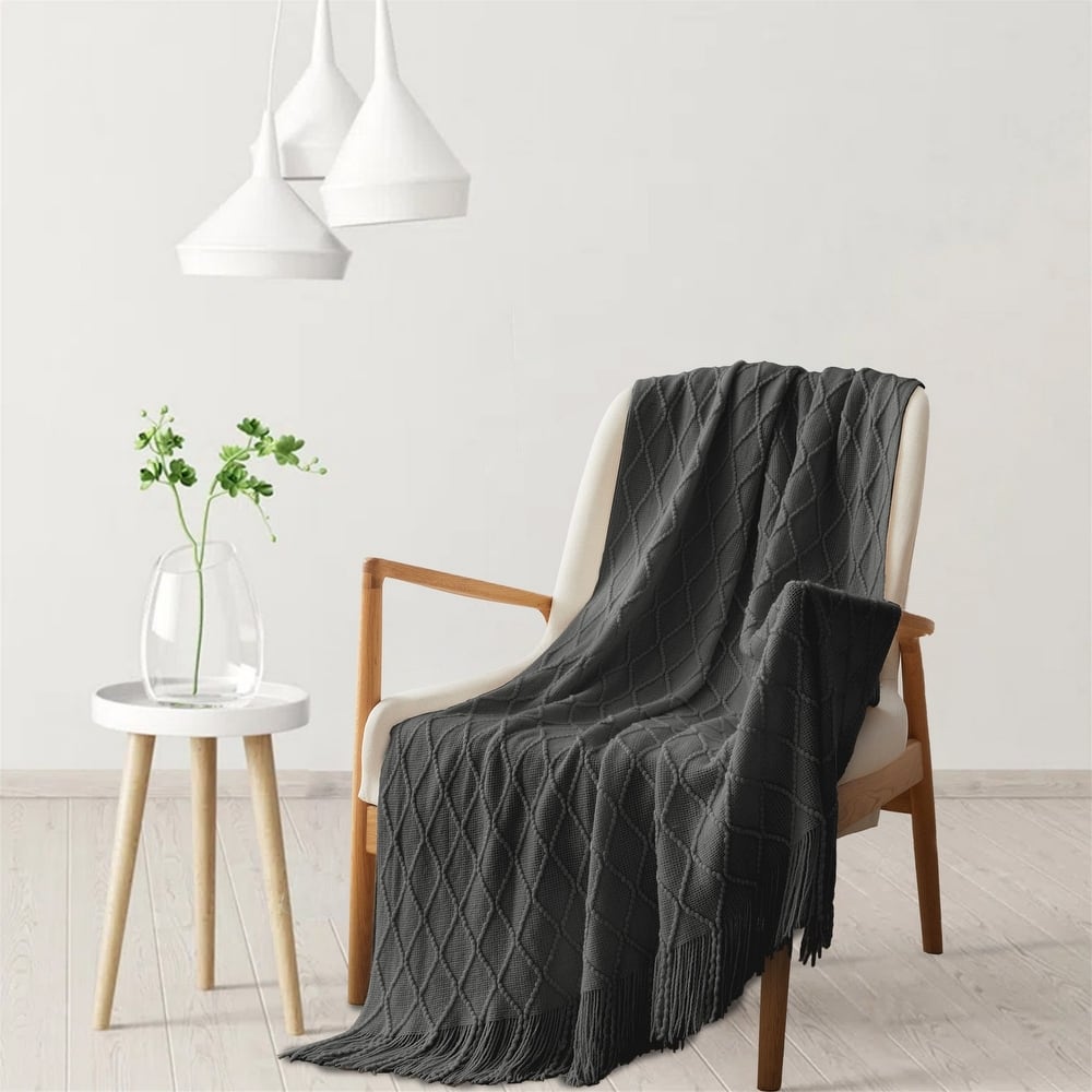 Knited Diamond Throw with Fringe Cream