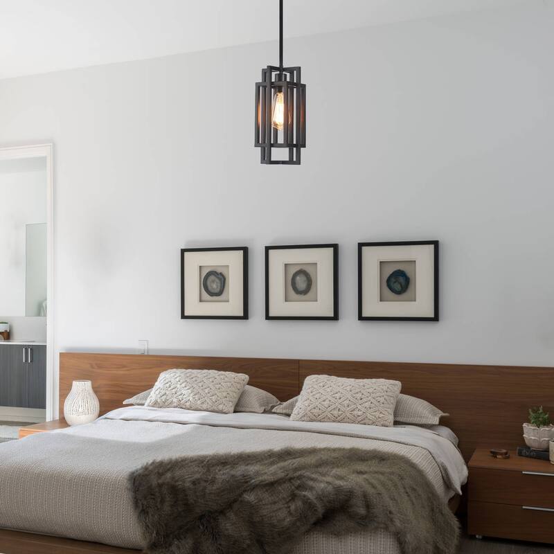 Open Metal Frame Classic Traditional Chandelier, Rustic Farmhouse 1 -Light Pendant for Dining Living Room, Kitchen