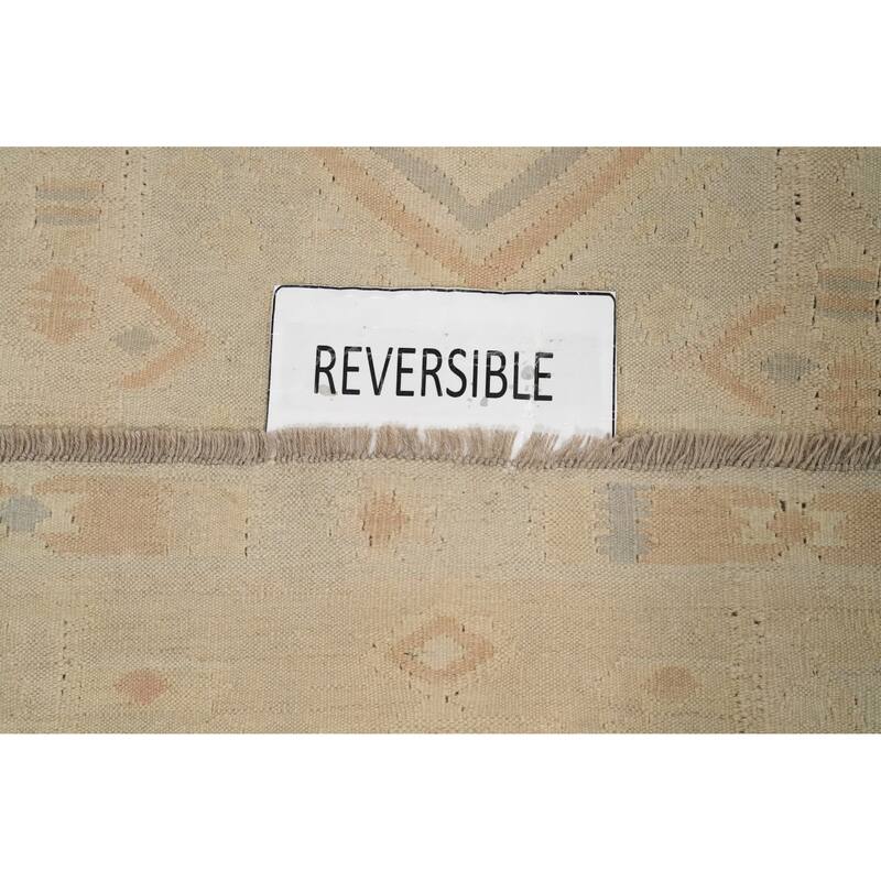 Hand Woven Oriental 100% Wool Carpet Southwestern Tribal Beige & Ivories Kilim Area Rug - 8' 1'' X 5' 2''
