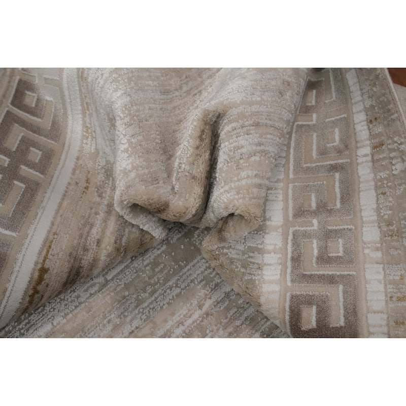 Machine Made Oriental Polyester Carpet Geometric Beige & Ivories Distressed Area Rug - 7' 5'' X 5' 2''