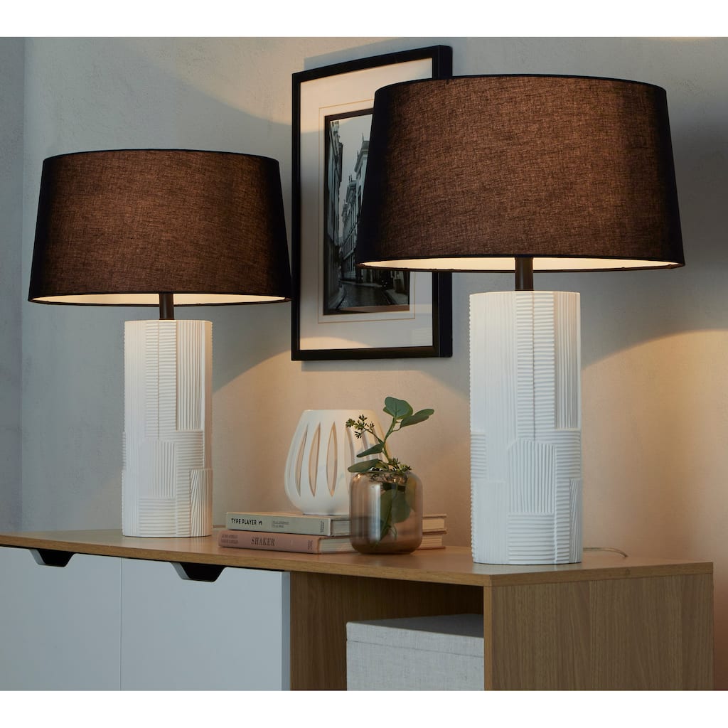 Porch & Den Pierce 26" Polyresin Table Lamp (Set of 2)
