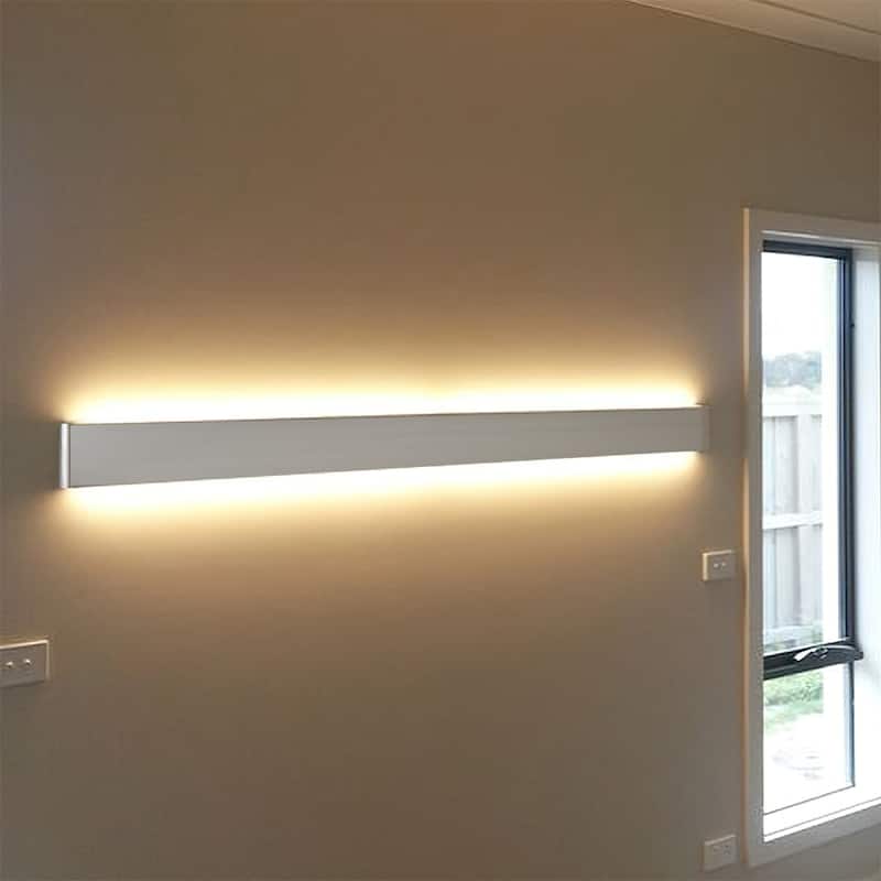 Long Streak Led Wall Sconce 46 Inch Black - Aluminum