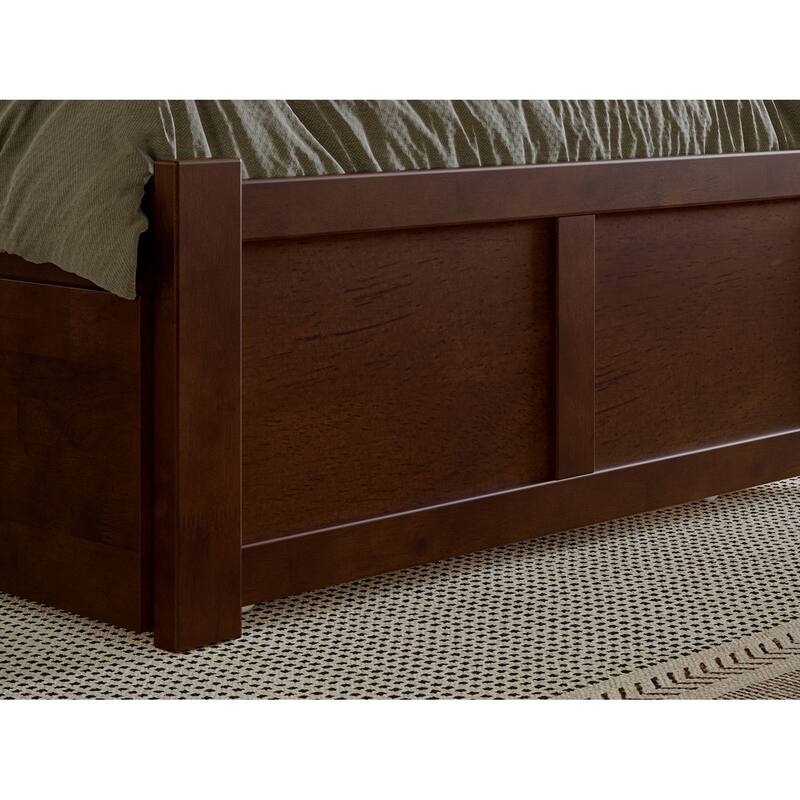 Nantucket Bed with Footboard and Twin Extra Long Trundle