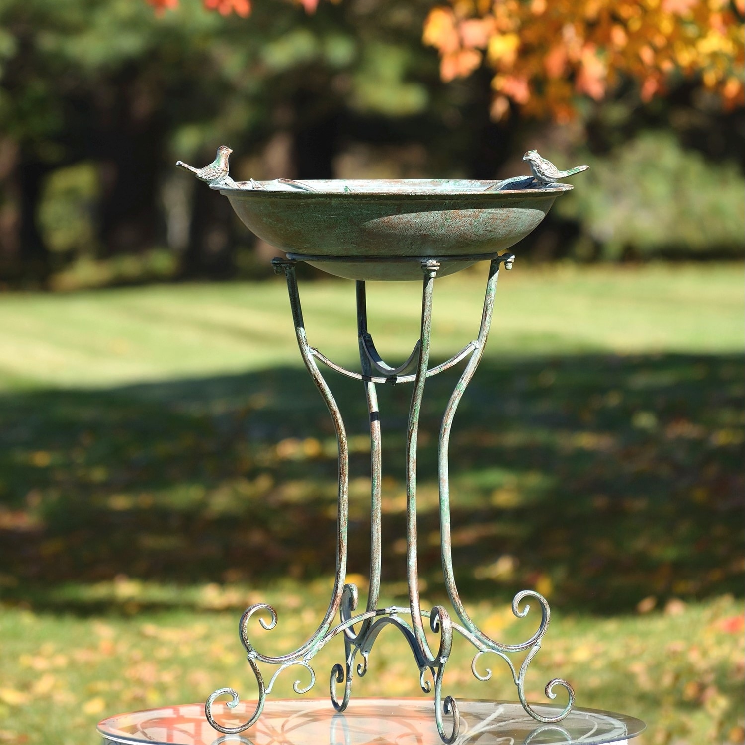 Two Birds Iron Birdbath