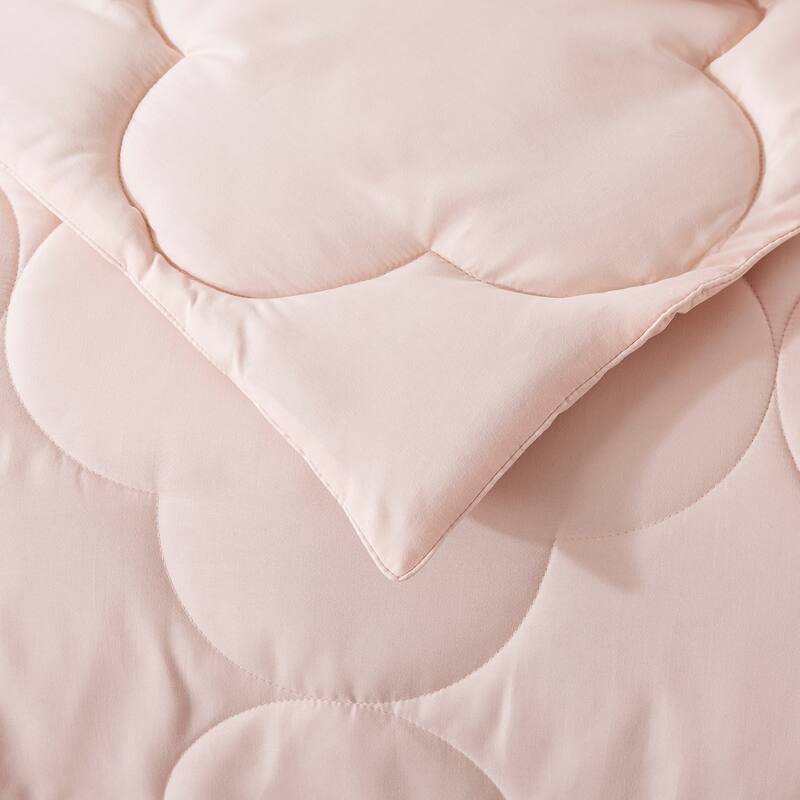Pendant Down Alternative Comforter