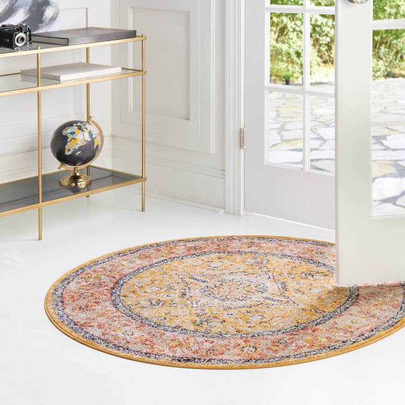 Traditional Nixa Collection Area Rug