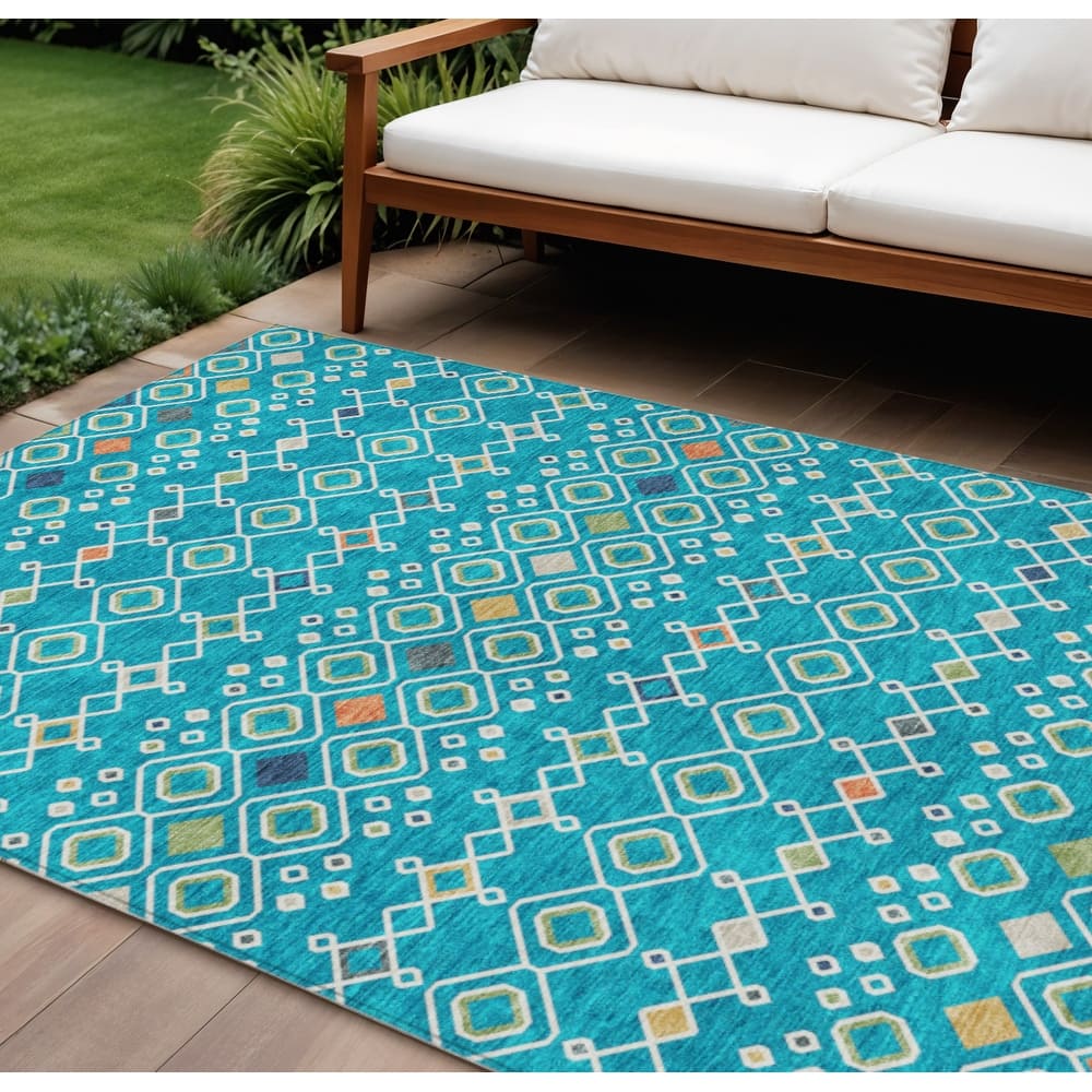 HomeRoots Geometric Modern Rectangle Outdoor Rug