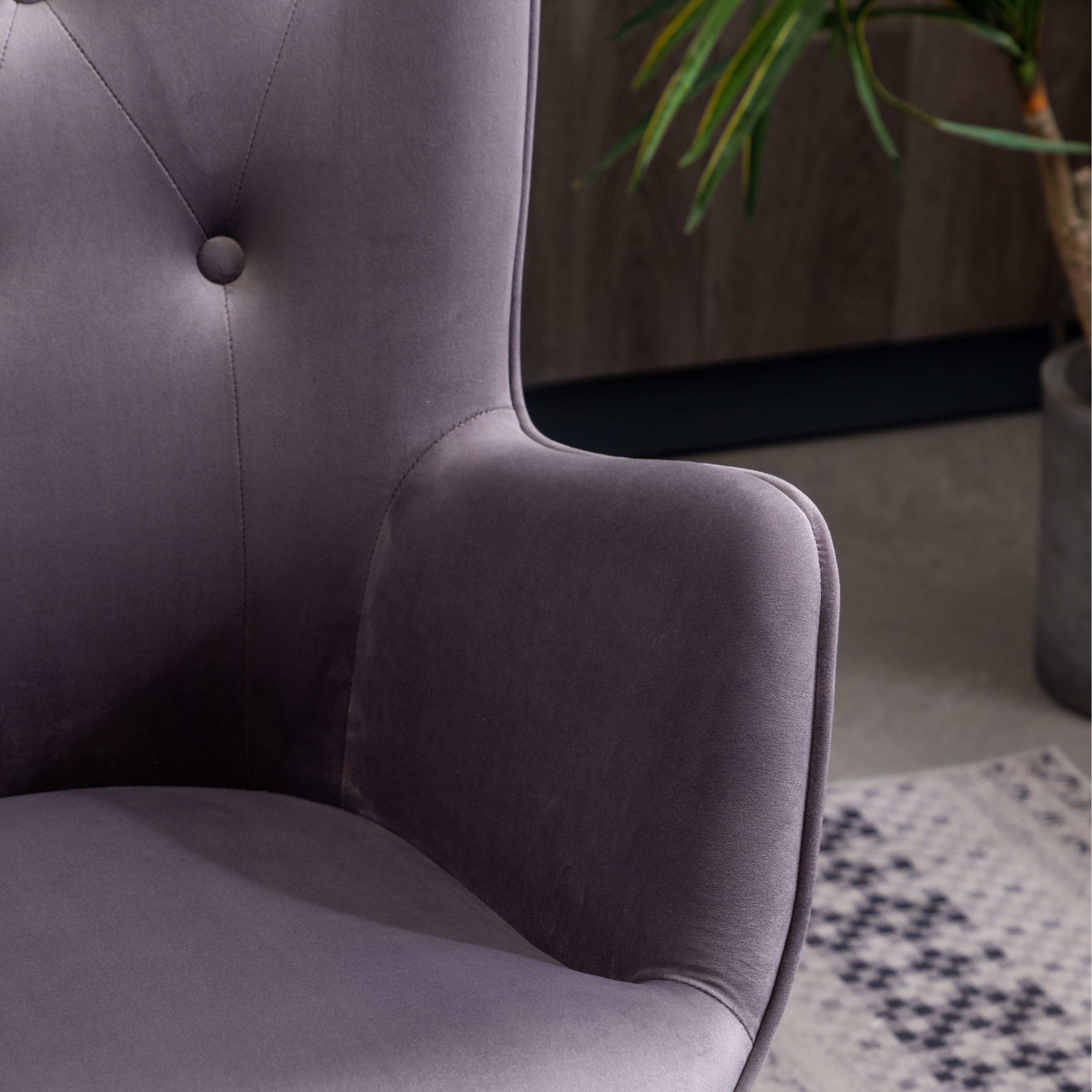 Carson carrington arvika button tufted high back deals velvet accent chair