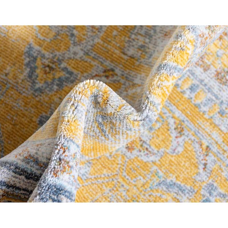 Traditional Samana Collection Area Rug