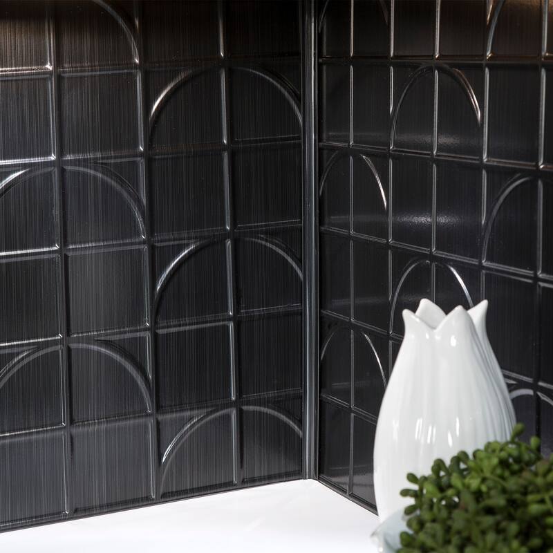 FASÄDE Crescent Decorative Vinyl Backsplash Panel