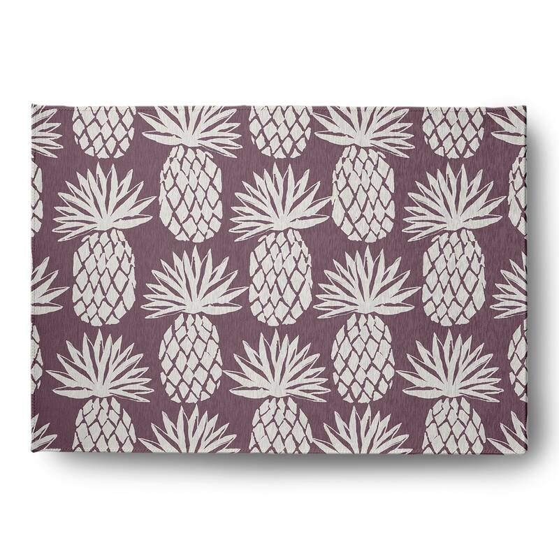 Pineapple Pattern Indoor/Outdoor Rug - Dusty Purple - 5' x 7'